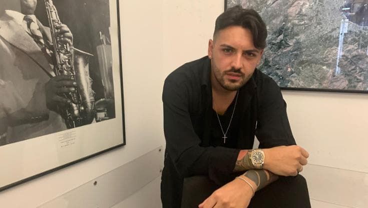Marsala, la sindaca vuole revocare il permesso per il concerto del neomelodico De Martino