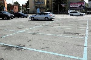 Strisce blu, in calo gli incassi.<br />"Non aumenteremo le tariffe"