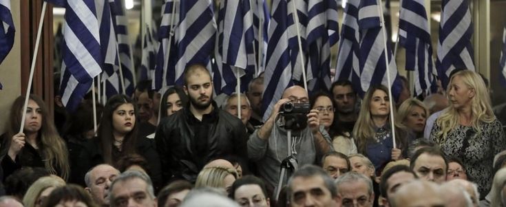 Elezioni Grecia, rebus Alba Dorata. I leader in carcere: "Saremo il terzo partito"