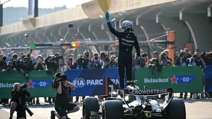 Gp Cina, le Mercedes sono di un altro pianeta: volano anche nelle qualifiche Sprint