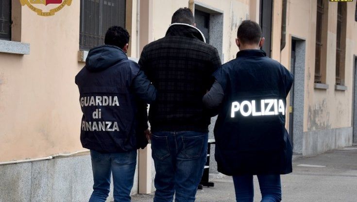 Tradito da una diretta sui social, usuraio vercellese in fuga arrestato in Germania