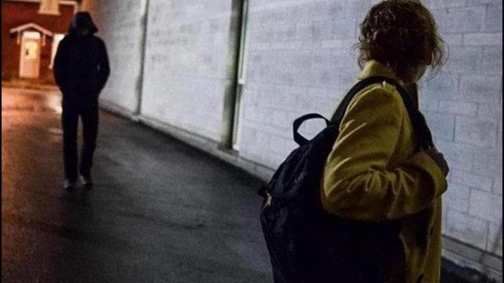 Giornalista sportivo accusato di aver tormentato per mesi una collega: a giudizio
