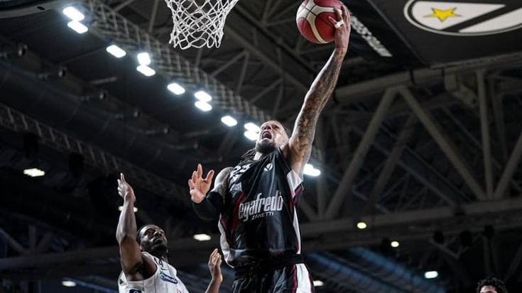 Virtus-Tortona, via ai playoff: “Sarà una serie dura”