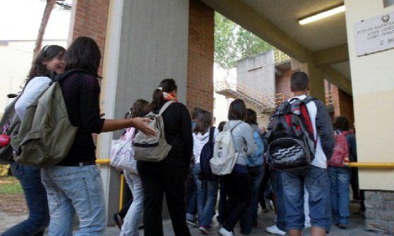 I ragazzini di Molassana a scuola con gli europarlamentari