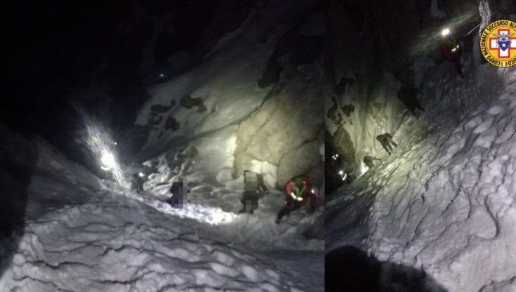Salgono in quota senza attrezzatura adatta e con condizioni meteo instabili: tre ragazzi salvati sui Piani di Bobbio dopo ore al gelo