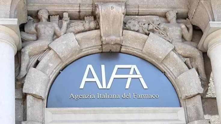 Sanità, l’Aifa si presenta alle aziende farmaceutiche al ministero: “Ma sponsorizzateci l’evento”