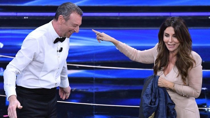 Sanremo 2022, il giorno dopo la finale sui social esplode il 'caso Ferilli' 