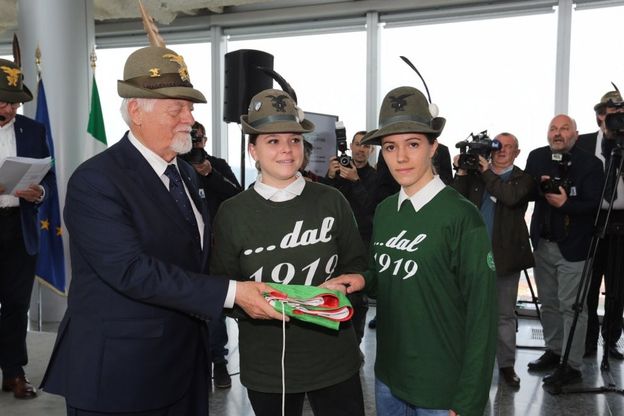 Alpini, a Milano l'adunata nazionale: in arrivo 500mila penne nere