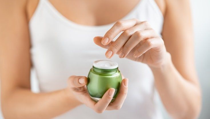 Cosmetica: il mercato raggiunge i livelli pre-pandemia, ma la crescita frena