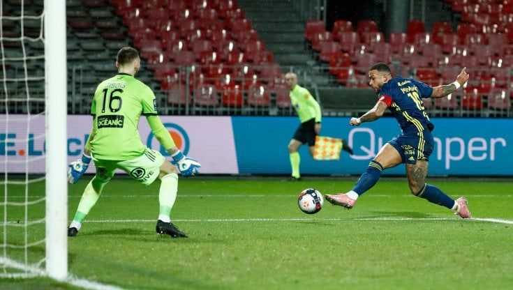 Ligue 1, il Lione passa a Brest e aggancia la vetta