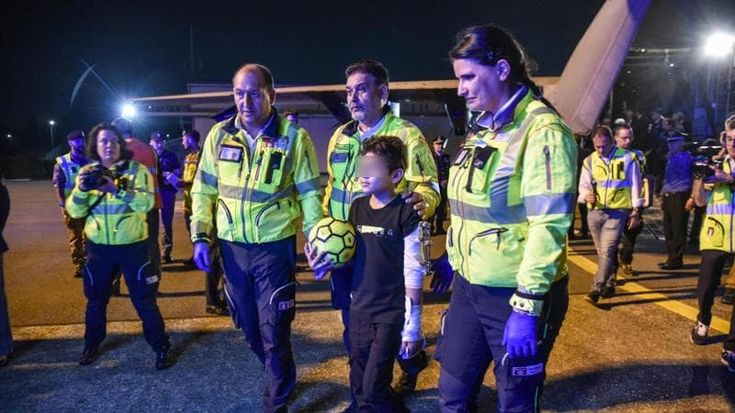 Adam, il recupero del bambino arrivato da Gaza a Milano: “Finirà qui l’anno scolastico”