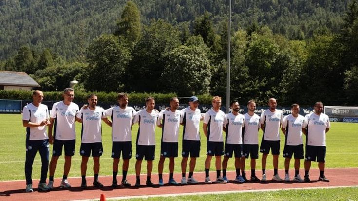 Napoli, la passerella del nuovo staff: tutti gli uomini di Max Allegri
