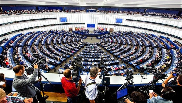 Fratelli d’Italia e Lega sulle barricate, a Bruxelles dimenticano Marcinelle