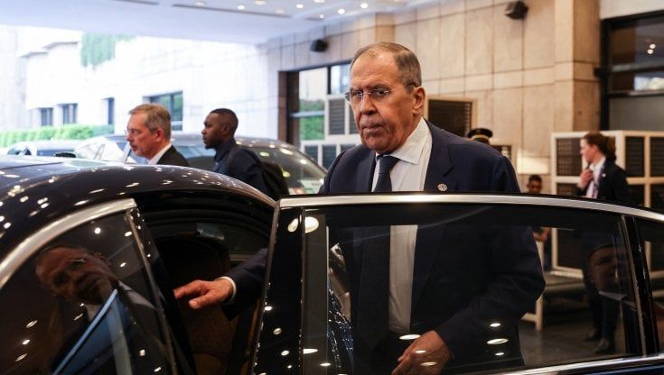 Guerra Ucraina - Russia, le news del 2 marzo. Breve dialogo tra Blinken e Lavrov a margine del G20