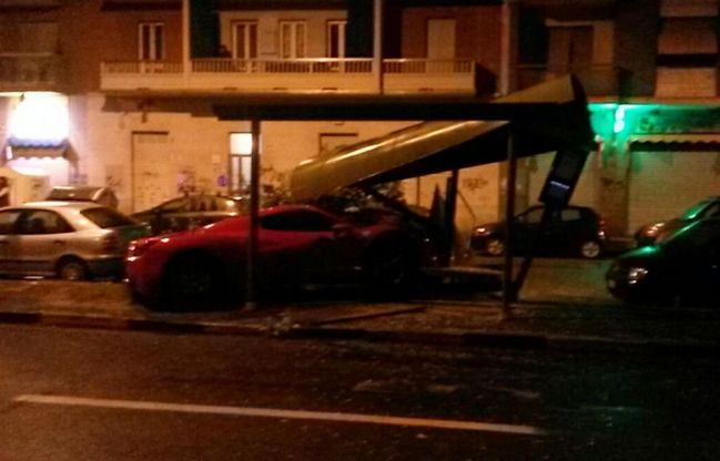 Caceres si schianta con la Ferrari: positivo all'alcoltest