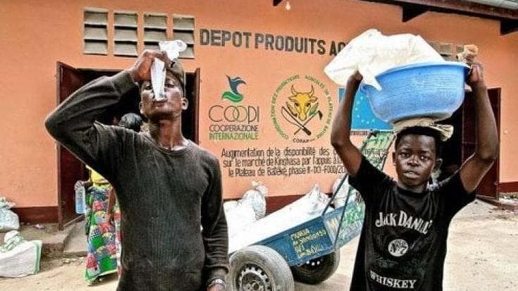 Cooperazione, la scommessa del governo che ancora non convince: quale ruolo hanno i privati?
