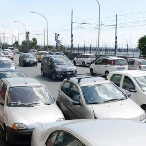 Governo, un piano di incentivi da un milione di auto. Ma stavolta sono elettriche