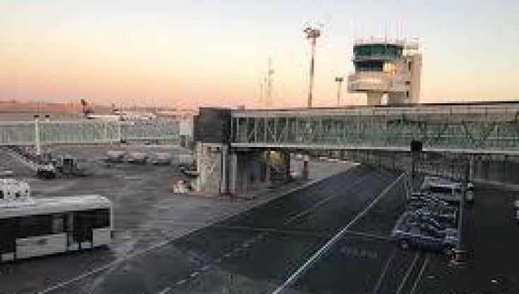 "E' in causa con l'aeroporto di Catania": il consulente dei Trasporti in conflitto di interesse