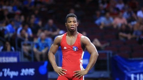 Lotta, doppio colpo di Chamizo: finale Mondiale e pass per Tokyo