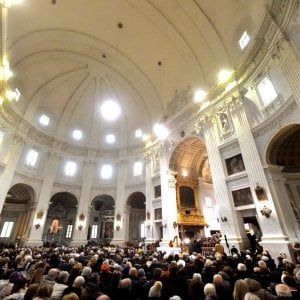 Piacenza, convegno interreligioso: ospite ebreo stacca crocifisso dalla parete della Curia