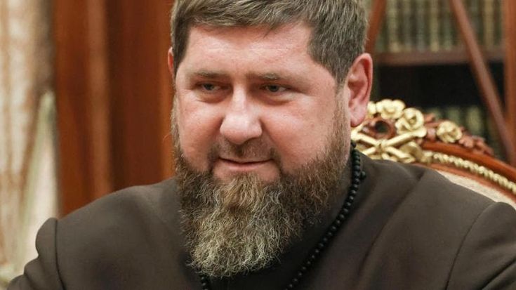 Le reazioni all’aggressione di Elena Milashina: ora anche il ceceno Kadyrov ha paura, vacilla la sua alleanza con il Cremlino
