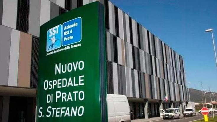 Prato, indagini per omicidio sulla morte di una donna di 39 anni. Aveva segni sul corpo