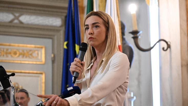 Caso Liguria, Silvia Salis: “Grotteschi i dossier, la destra insofferente a ogni tipo di controllo”
