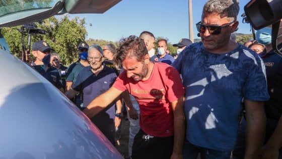Il padre riconosce le scarpette di Gioele, sospese ricerche a Caronia