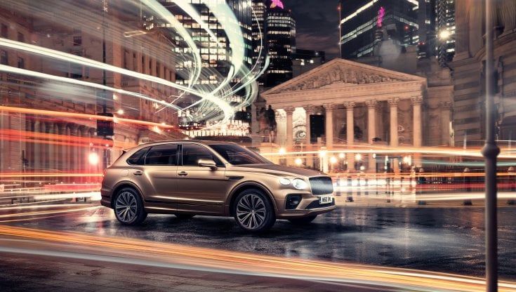 Scossa Bentayga, il Suv diventa ibrido