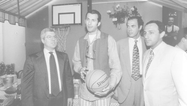 Basket, Roberto Brunamonti: “Che orgoglio rivedere la Virtus in Eurolega. Mi spiace per Messina non può essere il nemico”