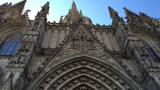 Mare, movida, design e storia. Impareggiabile Barcellona
