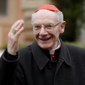 Poupard: "Niente secondi fini, lo scopo di Bergoglio è difendere i poveri e risolvere i conflitti"