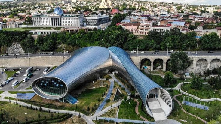 La Georgia cancella Fuksas: i tubi vittime dello scontro tra l’Europa e il Cremlino