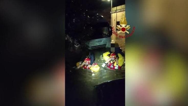 Nubifragio all'Elba, Portoferraio in piena emergenza