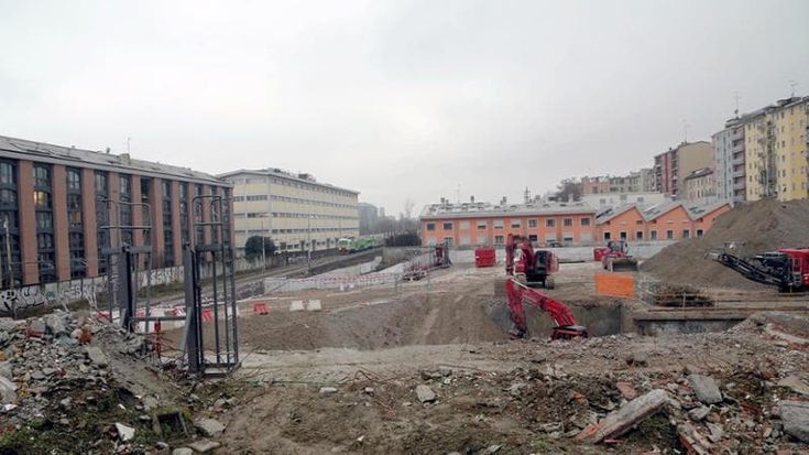 Uffici nuovi al posto dell’ex Provveditorato: il cantiere è fermo perché manca il permesso