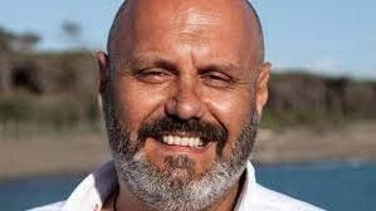 Cecina, dopo la cocaina il sindaco Samuele Lippi sfida il Pd e torna in Comune: “Domani nomino la nuova giunta”