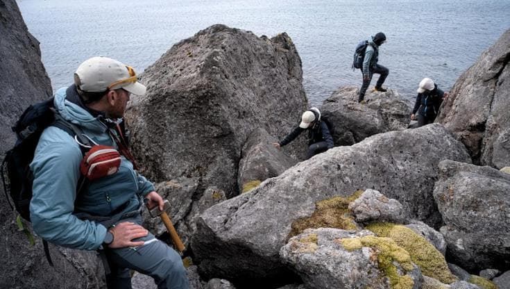 L’acqua può nascere nelle profondità della Terra: la scoperta che cambia la ricerca della vita