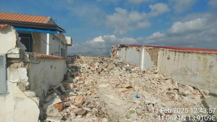 Cava sequestrata nel Casertano: discarica abusiva di 340mila metri cubi di terre da cantieri Tav