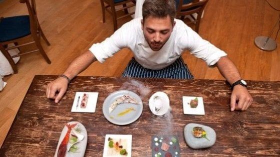 Un calcio ad un pallone, una lacrima (e un sorriso) per ricordare Alessandro Narducci