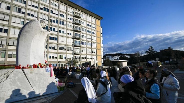 “Papa, Recupero a rilento potrebbe restare lì ancora due settimane”