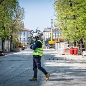 Milano: ripartono i lavori della metropolitana M4, in 200 al lavoro con le mascherine