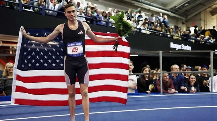 Hoey, storico record del mondo negli 800 indoor