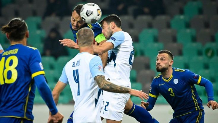 Napoli, altro contagiato in nazionale: Rrahmani positivo al Covid