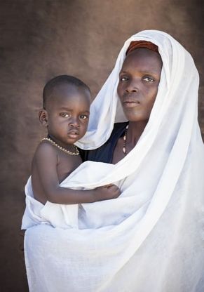 'Deo Gratias Burkina Faso',  le madonne africane di Silvia Amodio