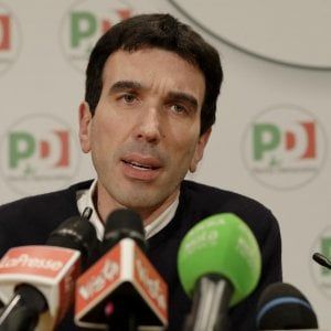 Presidenze Camere, Martina: "I veti bloccano tutto". Rosato: "Non voteremo Romani"