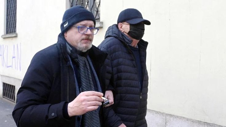 “Cecchini del weekend” a Sarajevo, l’ex camionista Vegnaduzzo interrogato a Milano nega tutto