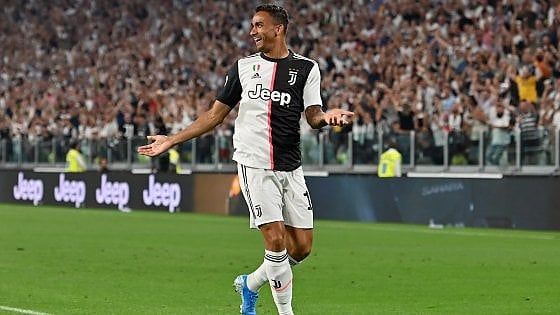 Juventus, Danilo pronto al rientro col Bologna. E Sarri ora ha l'imbarazzo della scelta