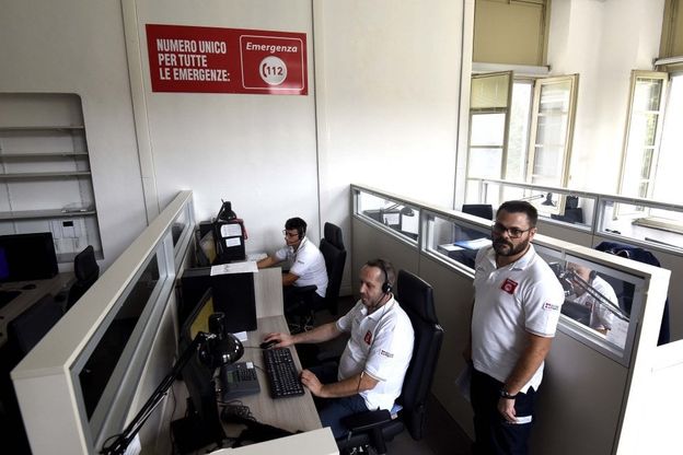 Torino, una giornata con gli operatori del 112