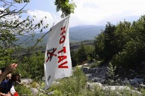 Tav, sindaci Valsusa<br />"Basta con le violenze"