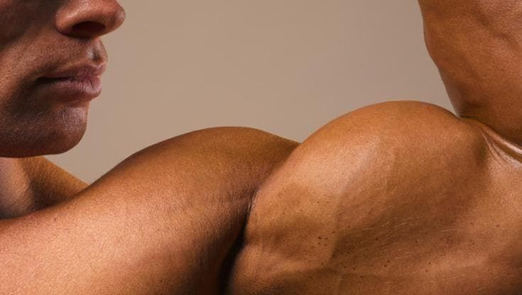 Bodybuilder di 17 anni assolto per doping: la mamma aveva denunciato perché aveva paura per lui